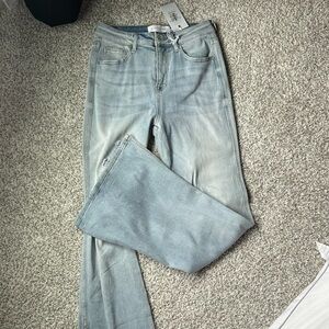 Brand new, never worn. Bought at a boutique where I live, size 7/28 wide leg